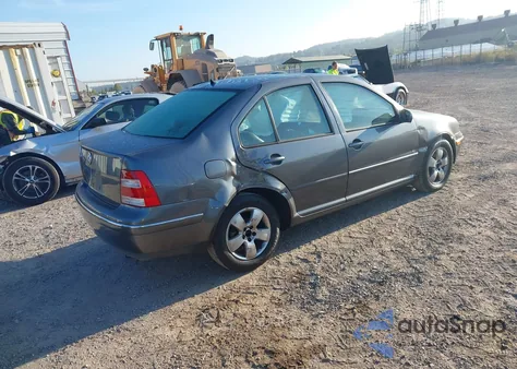 2005 Volkswagen Jetta Gls 2.0L из США, поврежденный, VIN 3VWSK69M25M030520
